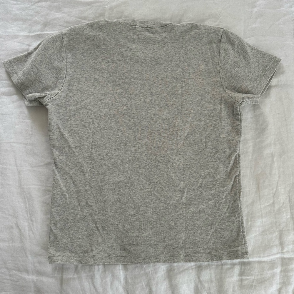Brandy Melville - T- Shirts (3) - Picture 6 of 9